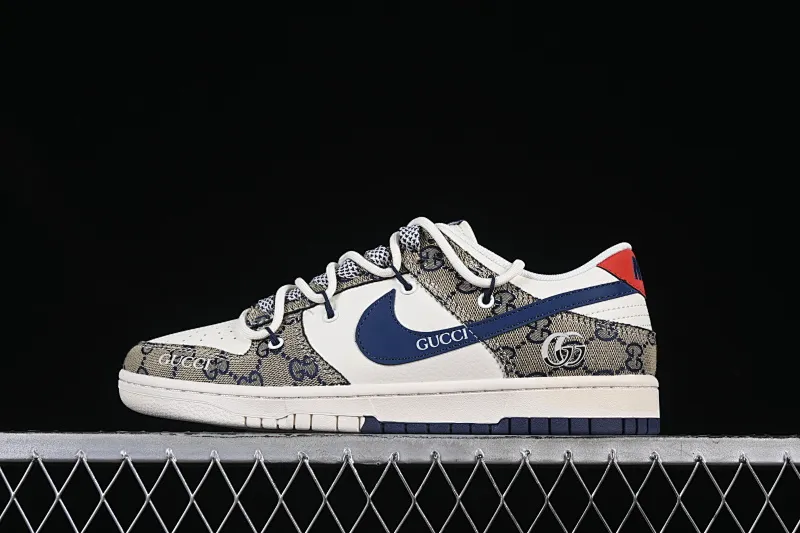 All categories Nk SB Dunk Series Nk SB Dunk Low High-end customized low-top sneakers Nike SB Dunk Low Gucci co-branded strap woven blue hook Anniversary high-end customized low-top casual sneakers SJ2068-317